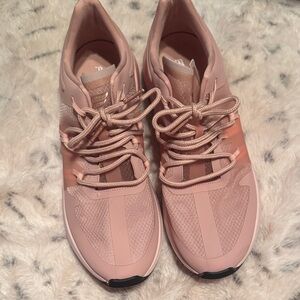 Fabletics Blush Pink Athletic Shoes